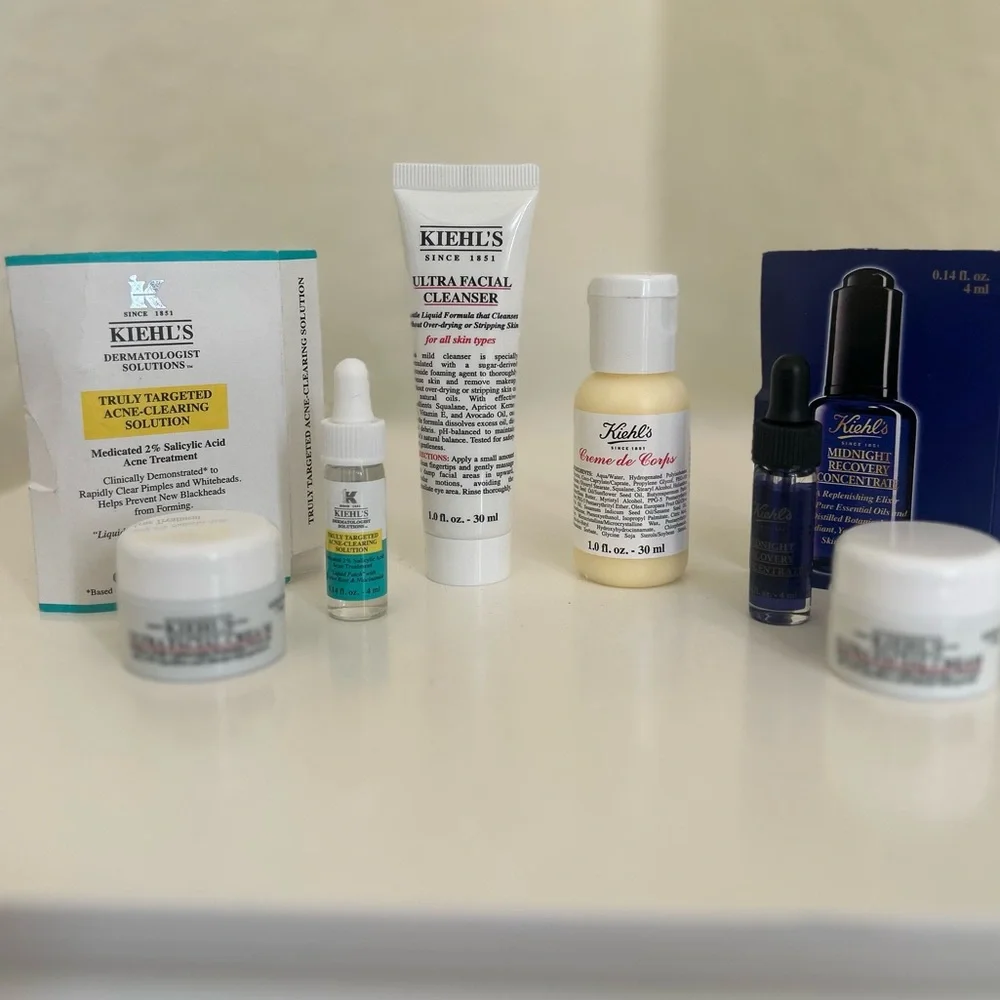 Kiehl's 6 Piece Skincare Collection Acne Cleanser Recovery Ultra Facial Cream